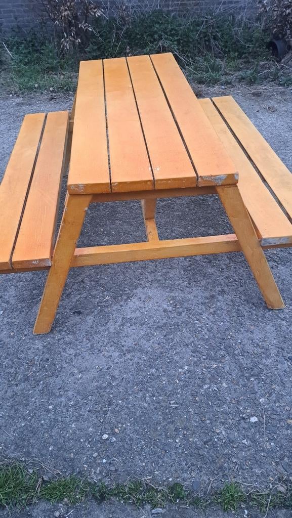 Houten picknicktafel voor kinderen - 160x150x77 cm, Tuin en Terras, Kinderpicknicktafel, Gebruikt, Ophalen of Verzenden, Rechthoekig