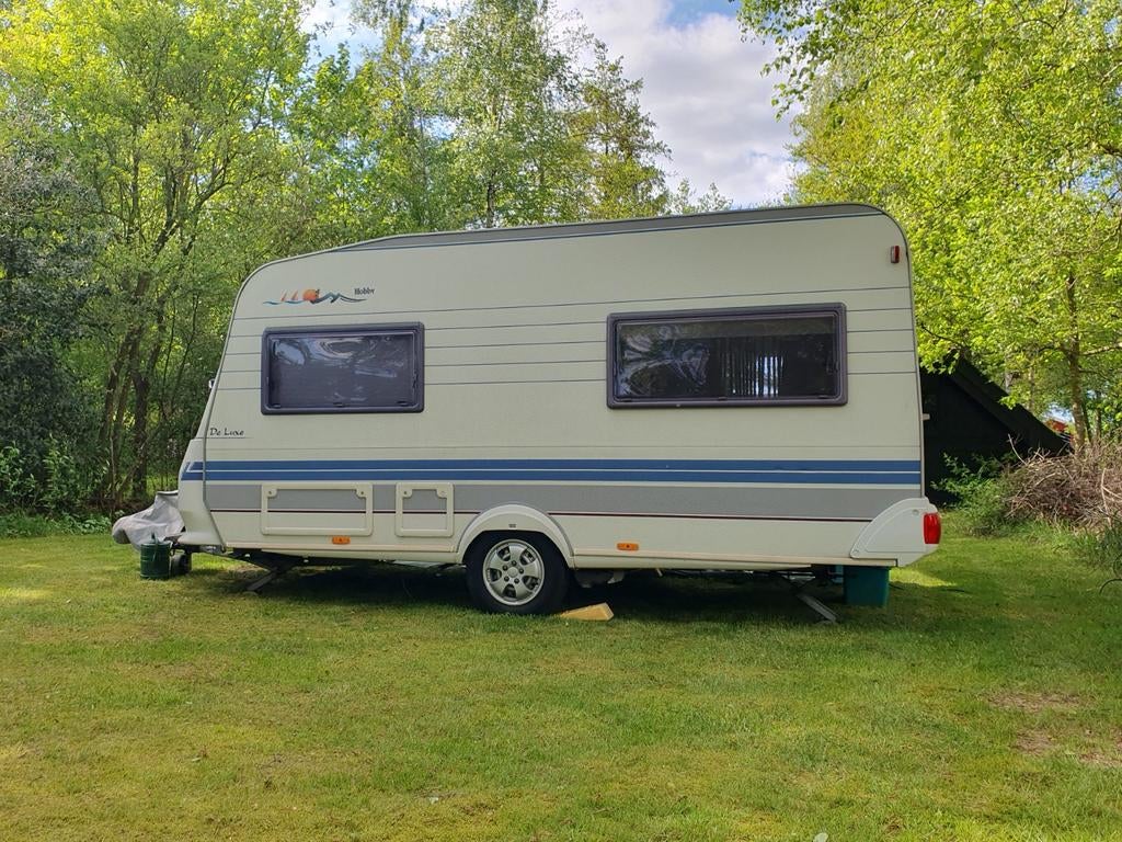 Hobby 440 de luxe. (1997), Caravans en Kamperen, Hobby, Treinzit, Particulier, Kachel