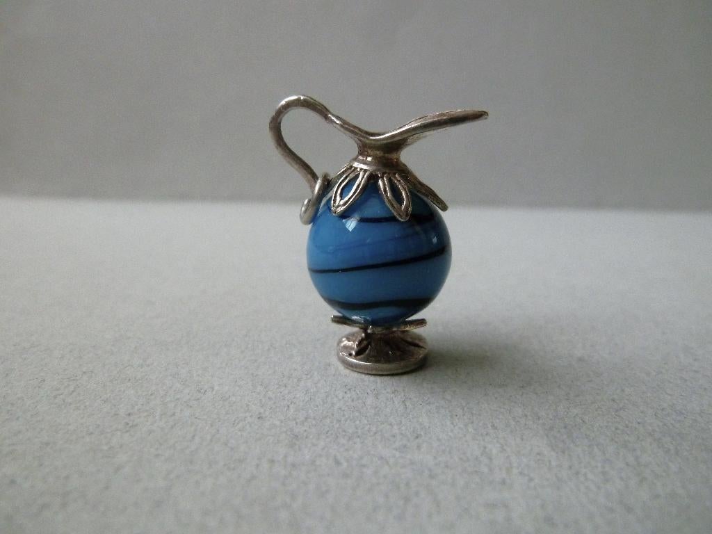 Oude bedel zilver Karaf Waterkan muranoglas, Sieraden, Tassen en Uiterlijk, Antieke sieraden, Verzenden, Zilver, Hanger