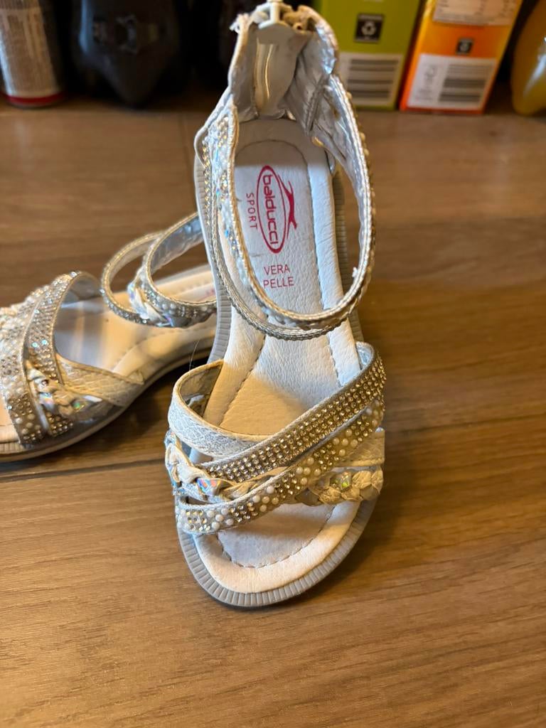 Sandalen meisje maat 27, Kinderen en Baby's, Ophalen of Verzenden, Zo goed als nieuw, Meisje, Overige typen