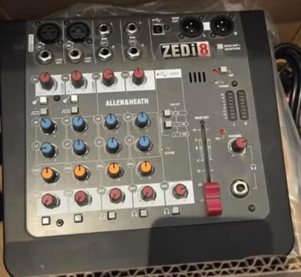 Allen & Heath ZEDi-8 analoge mixer met USB audio interface, Ophalen of Verzenden, Gebruikt, 5 tot 10 kanalen, Microfooningang