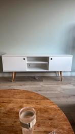 Wit tv meubel met licht eiken pootjes, Huis en Inrichting, Kasten | Televisiemeubels, Ophalen, Zo goed als nieuw, 25 tot 50 cm