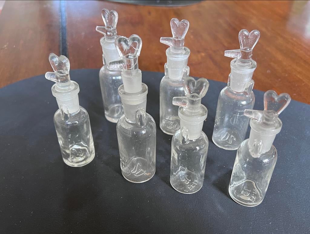 Set van 7 antieke apothekersflesjes / druppelflesjes, Antiek en Kunst, Ophalen of Verzenden