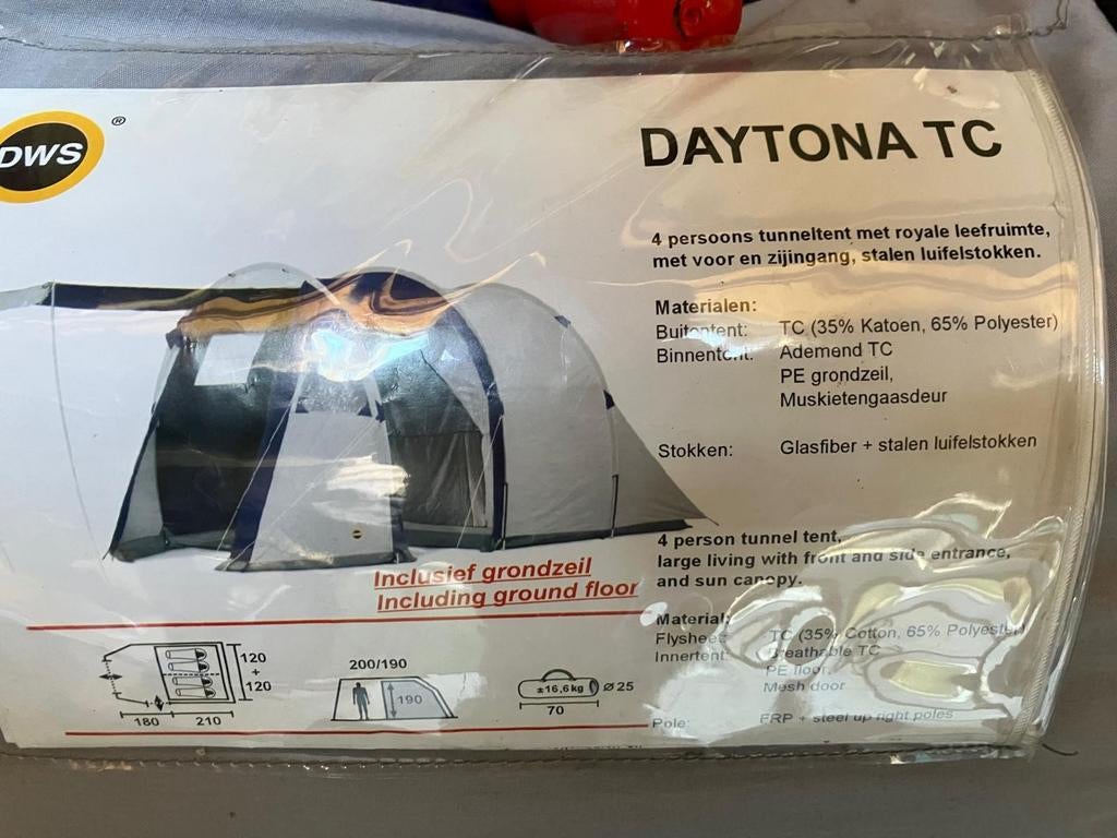DWS Daytona TC 4-persoons tunneltent, Caravans en Kamperen, Ophalen of Verzenden, Zo goed als nieuw, Tot en met 4