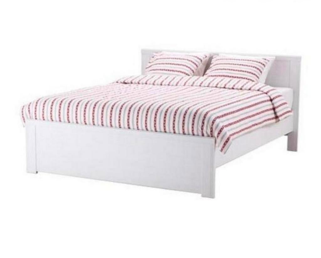 Compleet Ikea bed Brusali,lattenbodems,perfec matras 140x200, Ophalen of Verzenden, Zo goed als nieuw, Tweepersoons