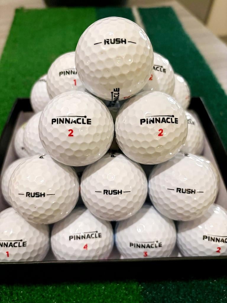50 Pinnacle Rush Golfballen - Kwaliteit AAAA, Overige merken, Bal(len), Info@acushnetgolf.com, Ophalen of Verzenden