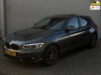 BMW 1-serie 118i Corporate Lease High Executive l Schuifdak, Auto's, BMW, Gebruikt, Bedrijf, 650 kg, 3 cilinders