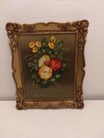 Ouderwetse schilderij met bloemen en goudkleurige lijst., Ophalen of Verzenden