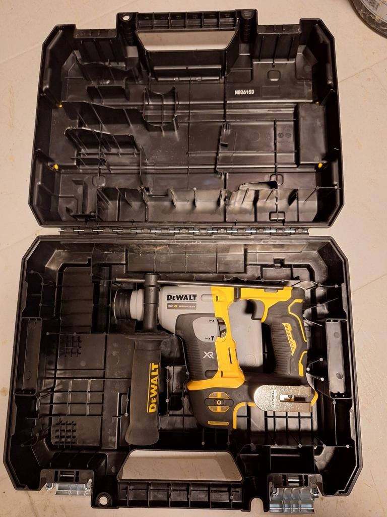 Dewalt combihamer., Doe-het-zelf en Verbouw, Gereedschap | Boormachines, Ophalen of Verzenden, Zo goed als nieuw, Boormachine