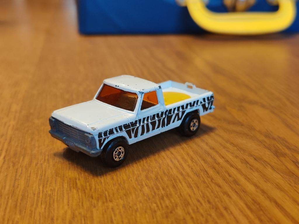 Matchbox Ford Wild Life Pick Up WIT, Ophalen of Verzenden, Zo goed als nieuw, Auto