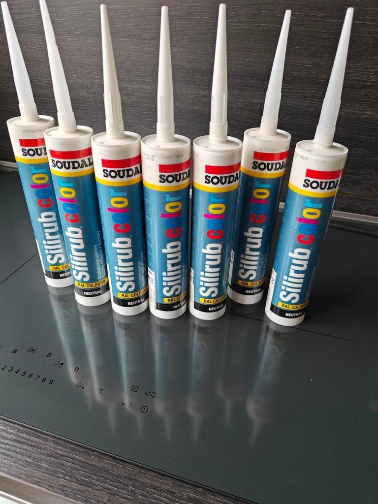 7 kokers Soudal Silirub Color siliconenkit RAL 9016, Ophalen of Verzenden, Nieuw