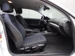 BMW 1-serie 116i Business Line * AIRCO * LM VELGEN !, 1-Serie, Gebruikt, 4 cilinders, 4 stoelen