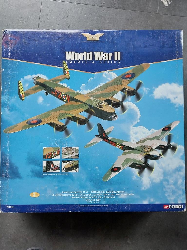 Corgi World War II 2-plane set Avro Lancaster & DH Mosquito, Hobby en Vrije tijd, Modelbouw | Vliegtuigen en Helikopters, Ophalen of Verzenden