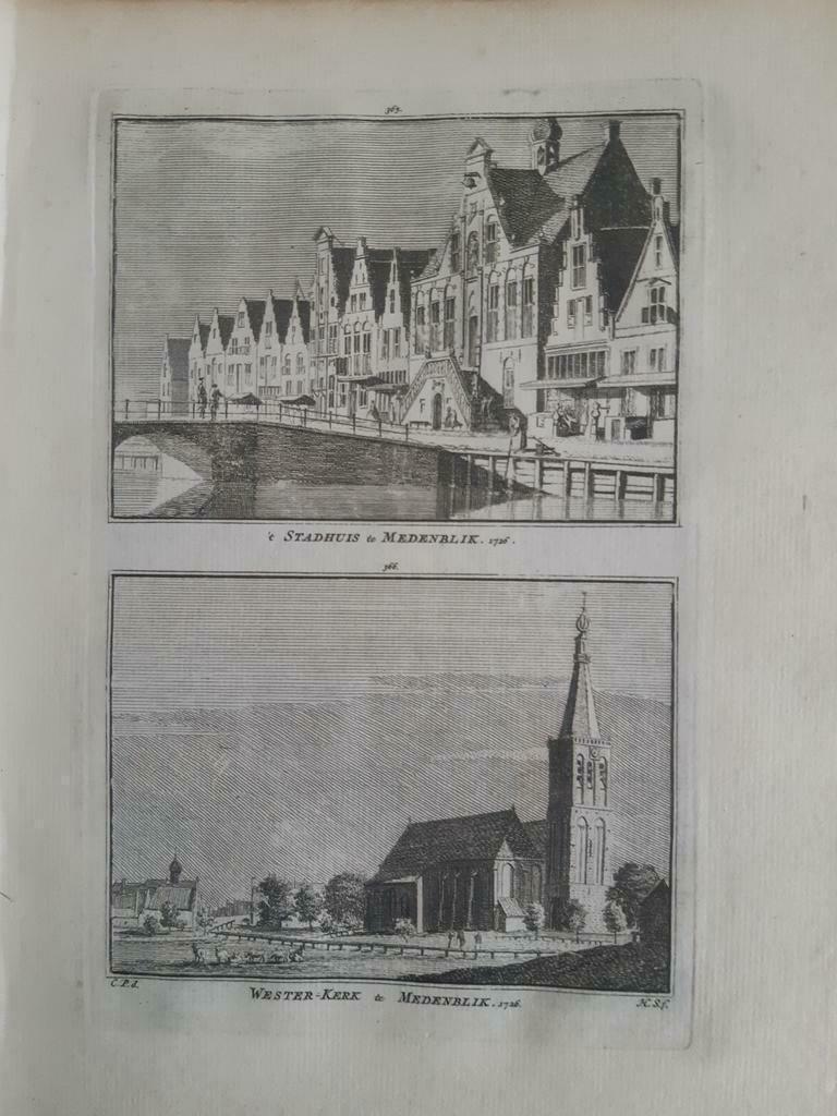 365-366*/ Stadhuis en Westerkerk te Medemblik  gravure 1752, Ophalen of Verzenden