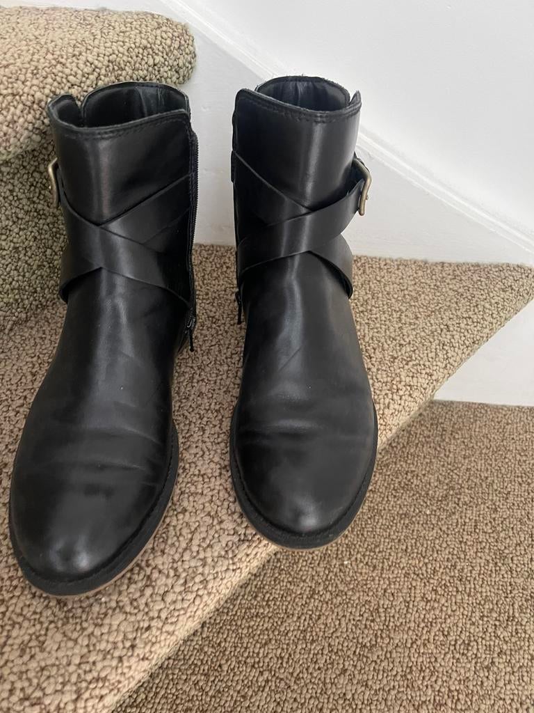 Ecco laarsjes maar 40, Ophalen of Verzenden, Zo goed als nieuw, Zwart