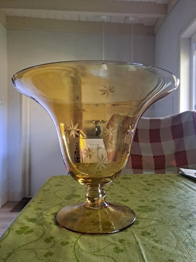 Vintage Amberkleurige Vaas met Sterren, Gebruikt, Overige kleuren, Ophalen of Verzenden, Glas