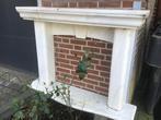 Elegante marmeren schouw - Klassieke stijl, Huis en Inrichting, Ophalen of Verzenden, Gebruikt, Vrijstaande haard, Overige soorten