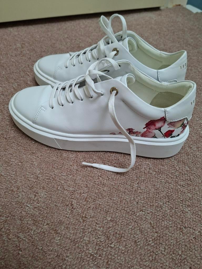 Ted Baker sneakers maat 38, Kleding | Dames, Ophalen of Verzenden, Zo goed als nieuw, Roze, Sneakers of Gympen