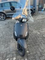 Te koop scooter 3000 km bouwjaar 2022, Ophalen, Zo goed als nieuw, Elektrisch, Overige modellen