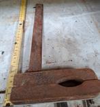 Oude houten klem, Ophalen