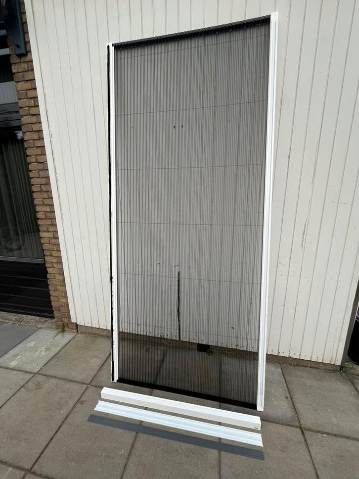 Unilux hordeur in plissé (nieuw) 252x112, Huis en Inrichting, Stoffering | Gordijnen en Lamellen, Nieuw, 200 cm of meer, 100 tot 150 cm