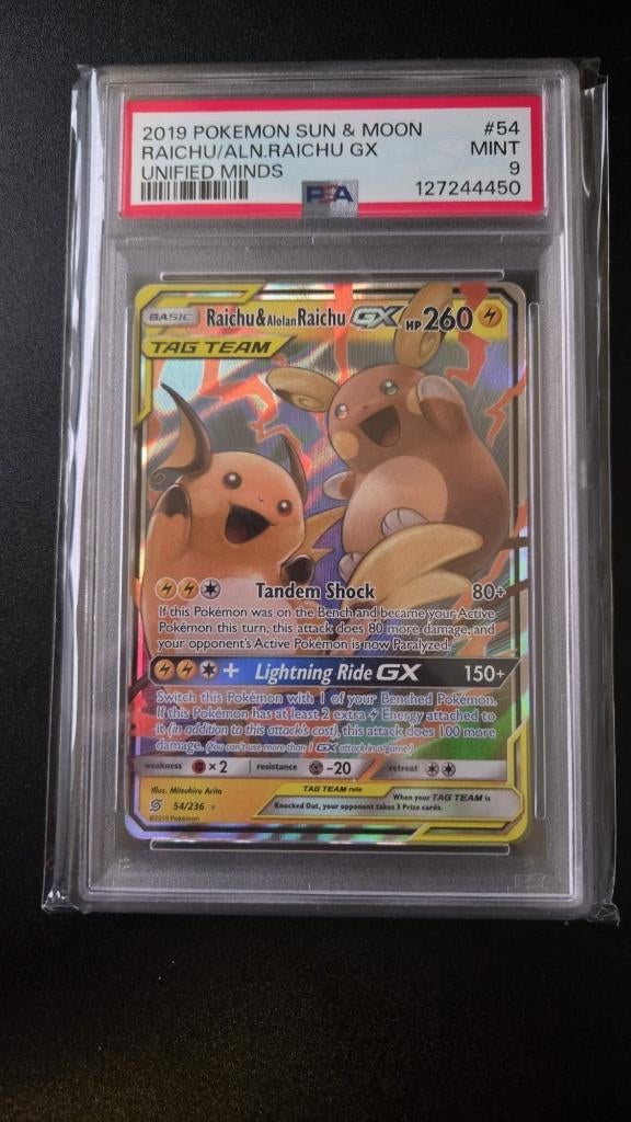 PSA 9 - Raichu & Alolan Raichu GX (UNM 54), Hobby en Vrije tijd, Verzamelkaartspellen | Pokémon, Ophalen of Verzenden, Nieuw, Losse kaart