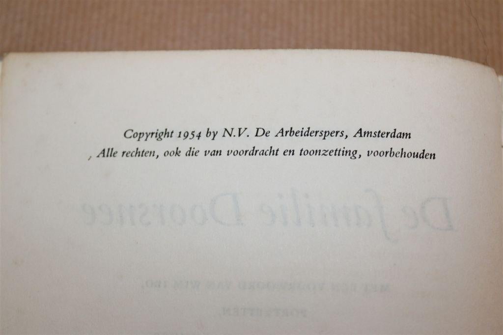 De familie Doorsnee. Annie M.G. Schmidt. 1954. Hardcover., Ophalen of Verzenden, Gelezen, Personen