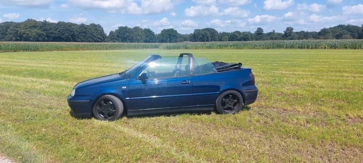 Volkswagen Golf 1.8 cabrio, Auto's, Volkswagen, Particulier, Golf, Benzine, Cabriolet, Handgeschakeld, Origineel Nederlands, Blauw