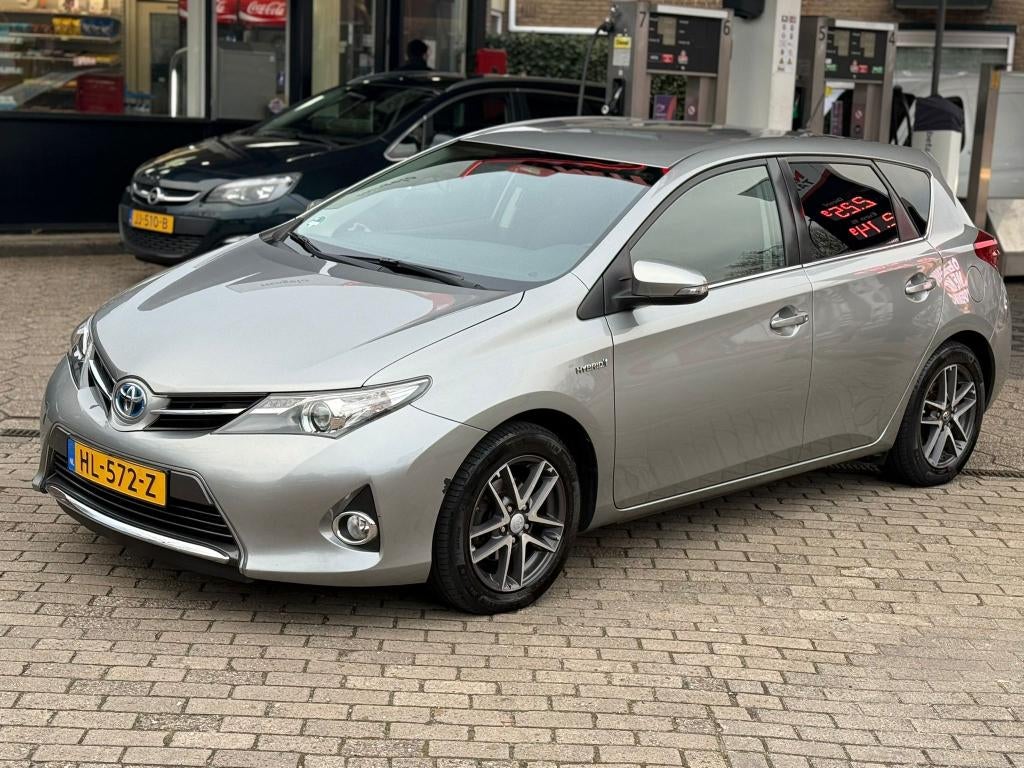 TOYOTA AURIS 1.8 Hybrid 5D 2015 AUT/CAMERA/CRUiSE/NAVi/CLiMa, Euro 5, Stof, Zwart, 4 cilinders