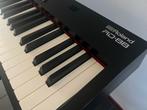 Roland RD-88 Stage Piano + Koffer, Pedaal, en Standaard, Ophalen, 88 toetsen, Roland, Zo goed als nieuw