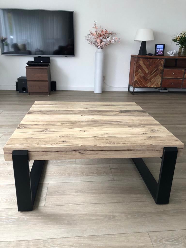 Trendy salontafel vierkant 100x100, Huis en Inrichting, Tafels | Salontafels, Gebruikt, 50 tot 100 cm, Vierkant, Minder dan 50 cm