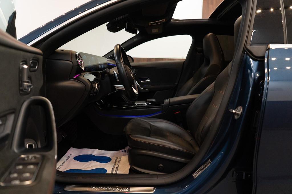 Mercedes Benz Cla 250e AMG Line Pano|Burmester|Memory|Elektr, Auto's, Mercedes-Benz, CLA, Gebruikt, 4 cilinders, 16 kWh