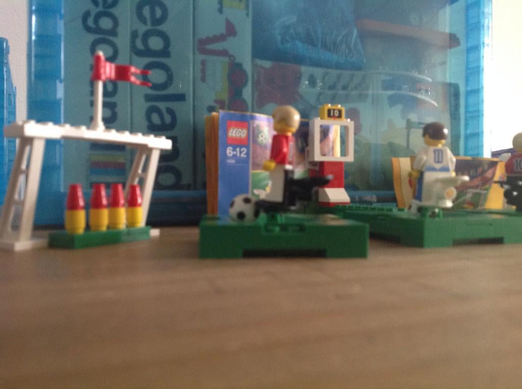 Te koop zgan complete voetballers lego set, Ophalen of Verzenden, Zo goed als nieuw, Complete set, Lego