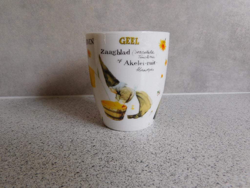 Senseo Mok 8x7,5 cm. Kleur David de Kabouter Rien Poortvliet, Ophalen of Verzenden, Zo goed als nieuw, Overige stijlen, Kop(pen) en/of Schotel(s)