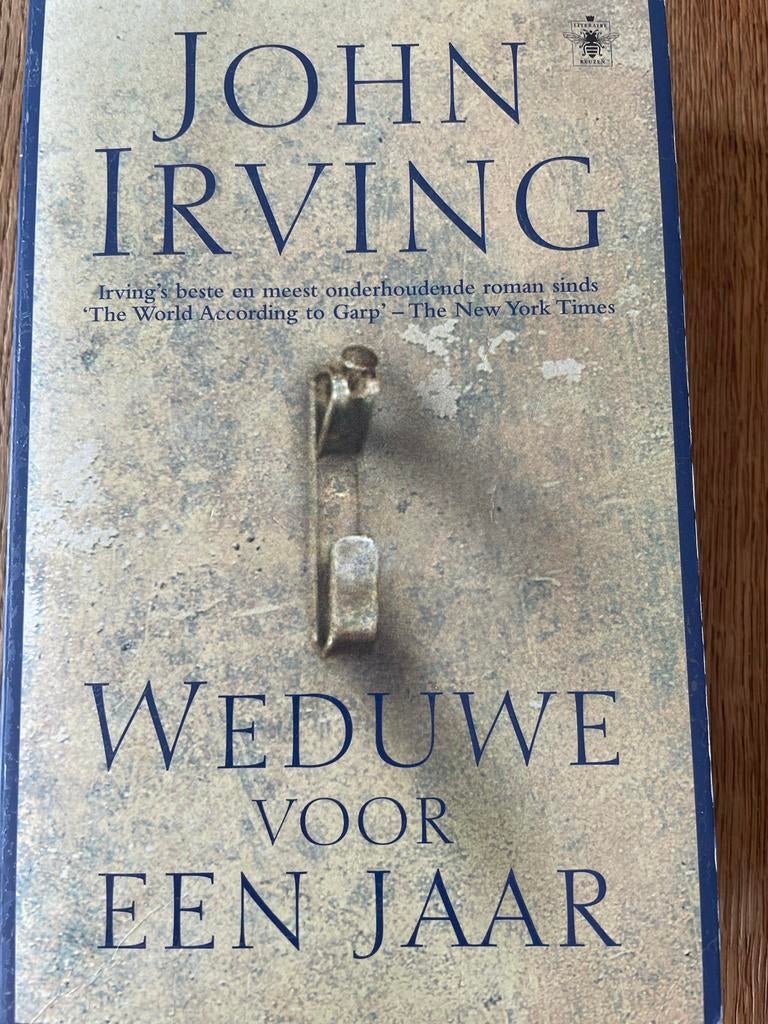 Weduwe voor een jaar - John Irving, Ophalen of Verzenden, Gelezen, Nederland
