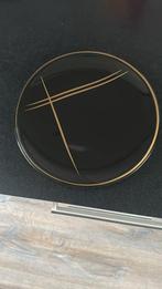 Zwart goud RIVERDALE SERVIES, Ophalen of Verzenden, Zo goed als nieuw