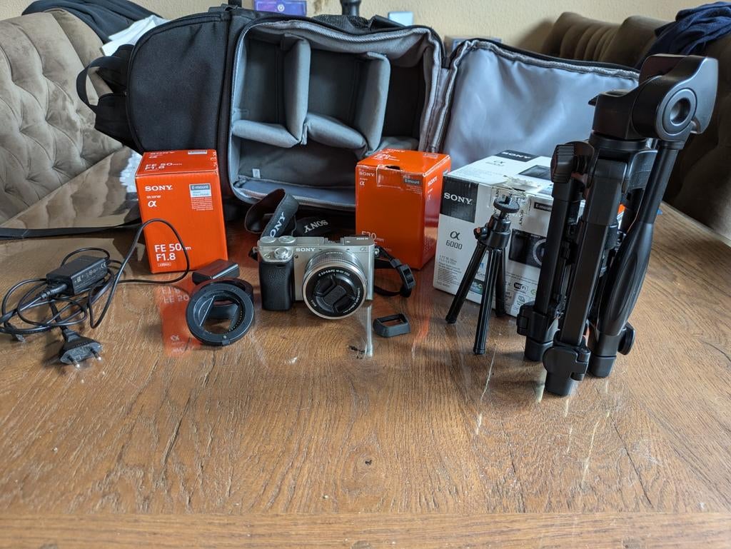 Complete Sony A6000 set – 3 lenzen + accessoires, Ophalen, Zo goed als nieuw, Sony, Geen optische zoom