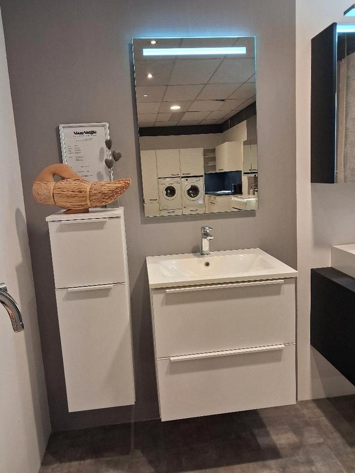 Showroommodel badmeubel in mat wit, Huis en Inrichting, Badkamer | Badkamermeubels, Nieuw, Overige typen, Minder dan 100 cm, 50 tot 100 cm
