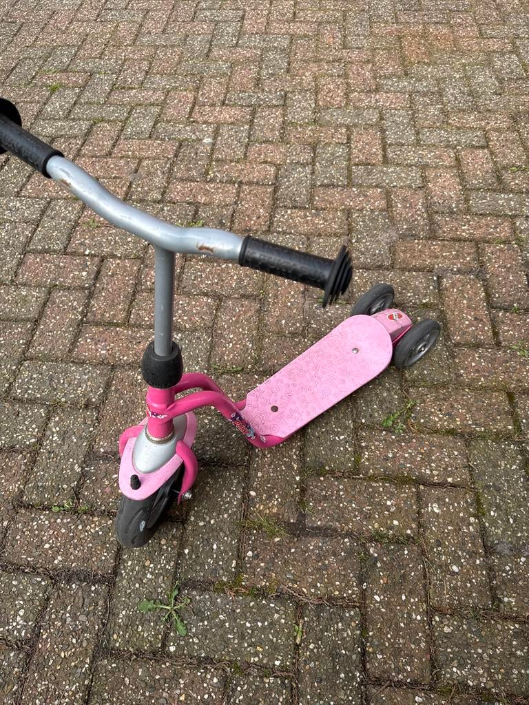 Kleine kinderstep met drie wielen, Ophalen, Gebruikt, Gewone step