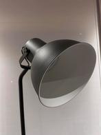 Moderne metalen staande lamp - Antraciet, Huis en Inrichting, Lampen | Vloerlampen, Ophalen, Zo goed als nieuw, Metaal, 150 tot 200 cm