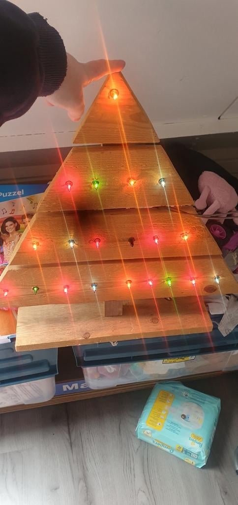 Houten kerstboom met lichtjes, Diversen, Ophalen of Verzenden