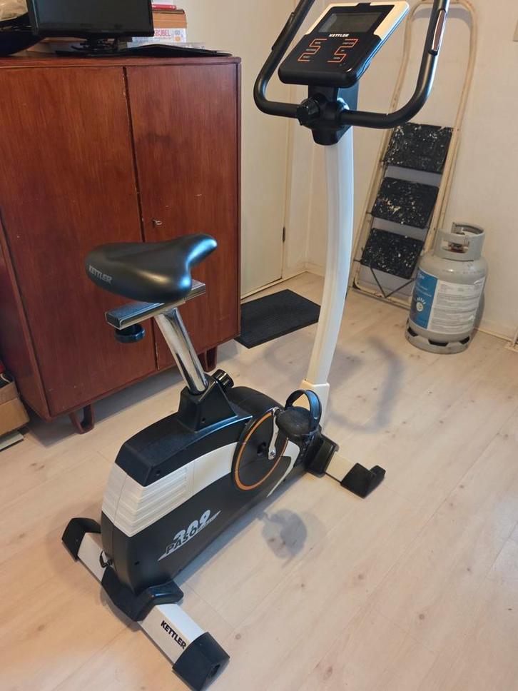 Kettler Paso 309 Hometrainer - Zo goed als nieuw, Sport en Fitness, Fitnessapparatuur, Zo goed als nieuw, Hometrainer, Benen, Metaal