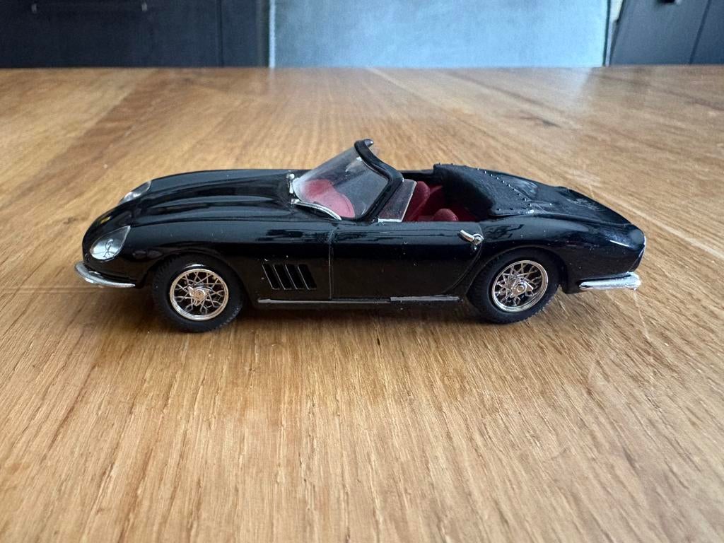 Box models 1/43 Nr.8428 Ferrari 275 GTB Spyder ruote a Raggi, Ophalen of Verzenden, Zo goed als nieuw, Auto, Overige merken