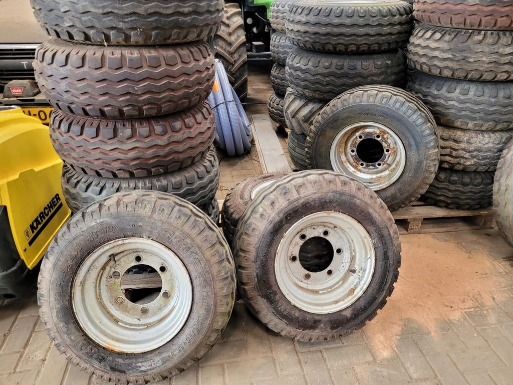 Wielen 10.0/75-15,3  en 11.5/80-15.3, Zakelijke goederen, Agrarisch | Onderdelen | Banden, Velgen en Assen, Ophalen