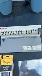 Rexel 21 gaats perforator, Ophalen, Zo goed als nieuw