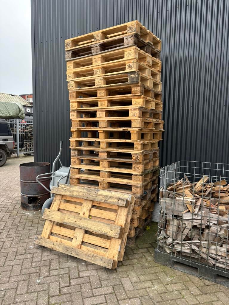 Europellets 28 stks, Ophalen, Minder dan 25 mm, Zo goed als nieuw, Pallet