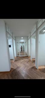 Pashokjes af te halen, Ophalen, Zo goed als nieuw, Minder dan 10 m², Laminaat