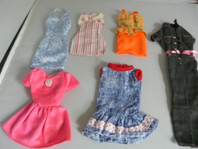 Barbie  Polly Pocket e.s. # kleertjes - zie foto's, Kinderen en Baby's, Speelgoed | Poppen, Ophalen of Verzenden, Zo goed als nieuw