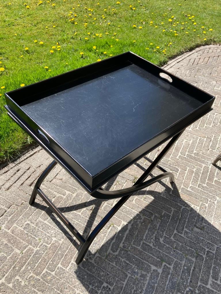 Zwart houten bijzettafel met afneembaar dienblad, Ophalen, Gebruikt, 75 cm of meer, 60 cm of meer