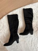 Zwart suede laarzen tot over de knie maat 40!, Kleding | Dames, Schoenen, Ophalen of Verzenden, Zo goed als nieuw, Zwart, Hoge laarzen